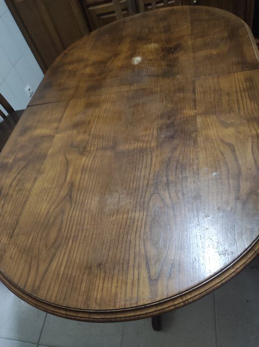 Conjunto mesa + cadeiras em madeira