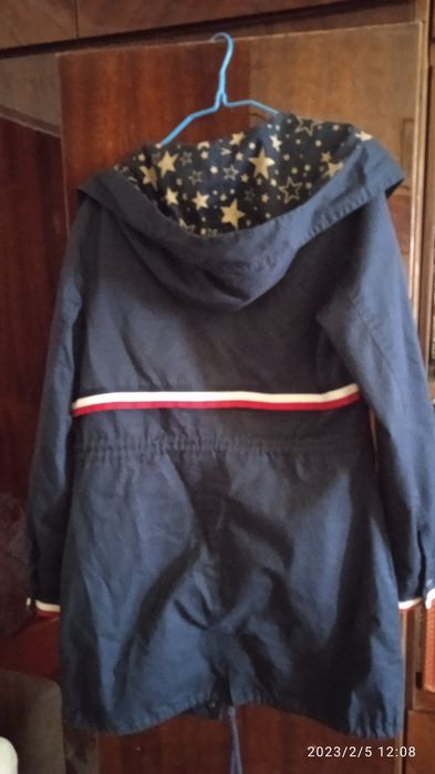 Куртка женская ветровка