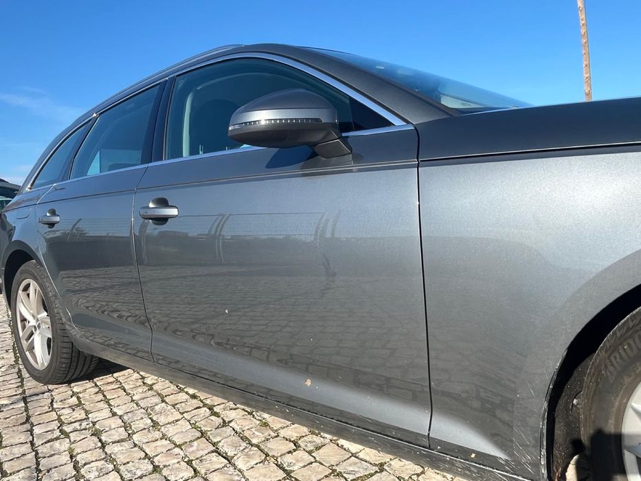 Audi A4 Avant 2.0 S Tronic Automática 2018 - apenas 83 mil km!