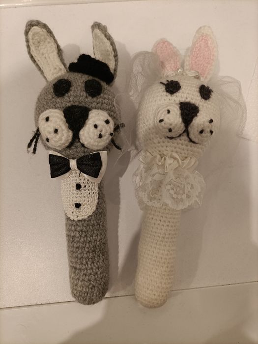 Para Młoda grzechotki