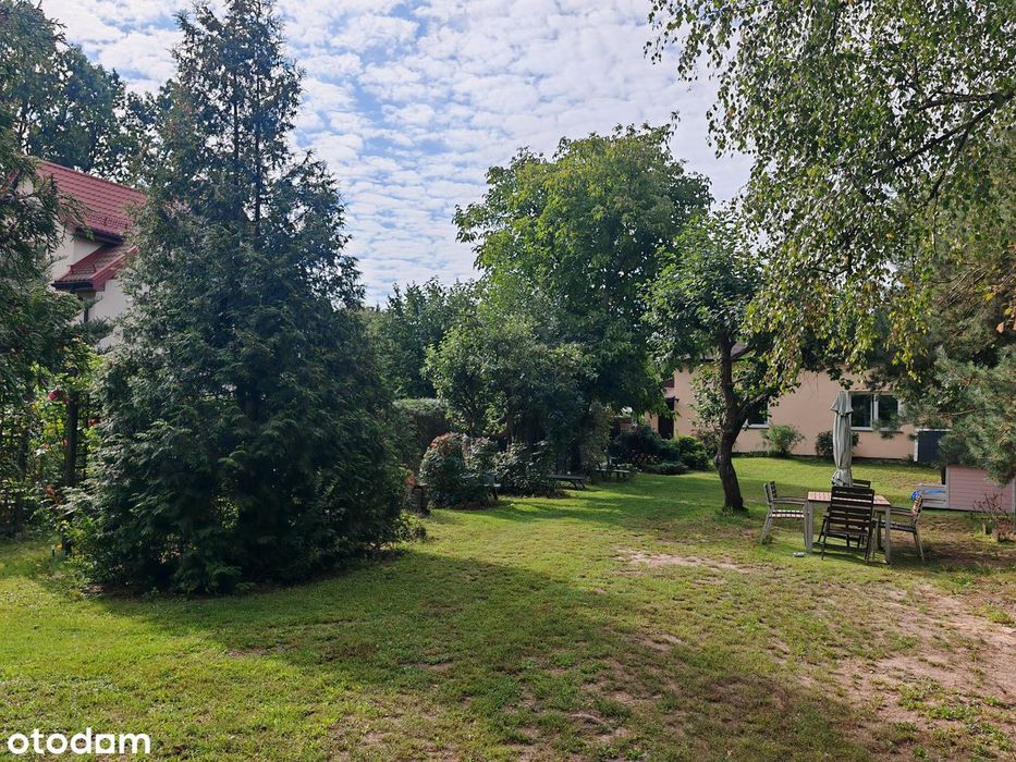 Wyjątkowa Nieruchomość W Milanówku  | 1982 M² Działki | Dom Ok. 110 M²