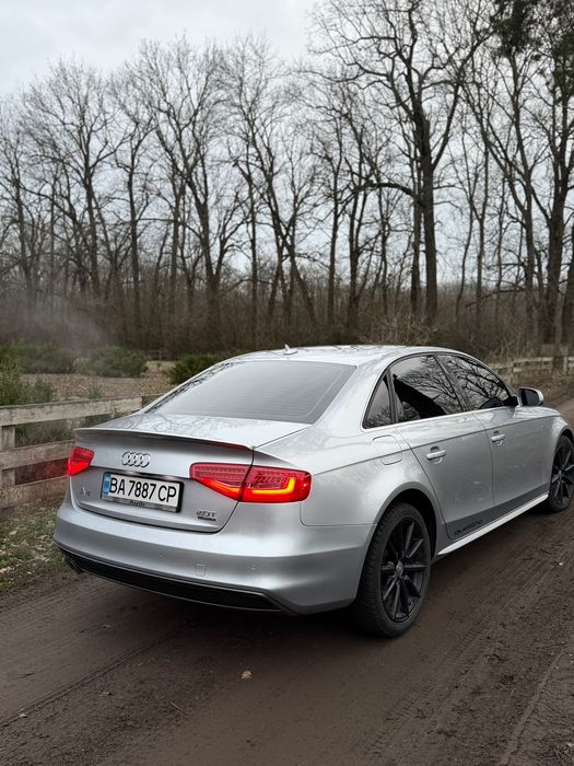 Продам Audi a4 b8