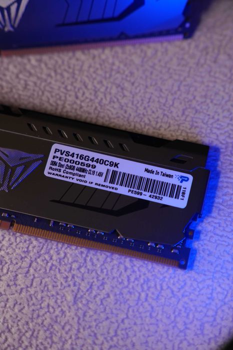 Pamięć RAM Patriot Viper Steel DDR4 16 GB 4400MHz CL19