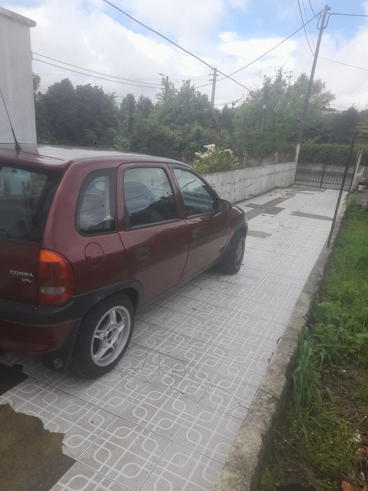 Vendo opel corsa