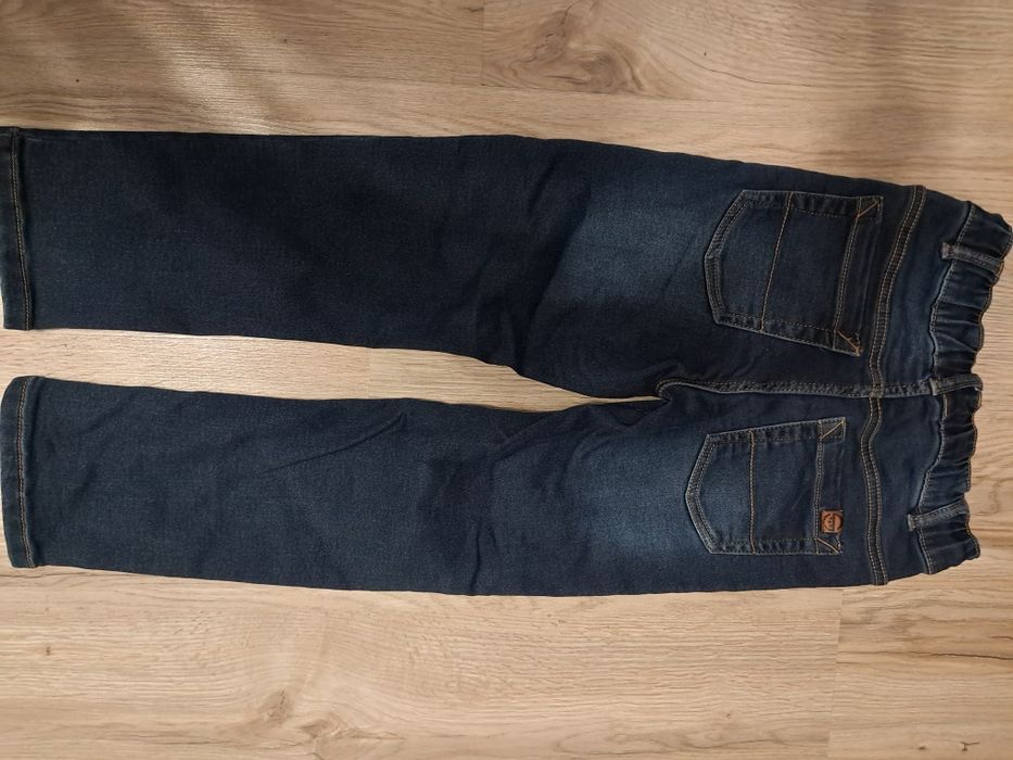 Spodnie jeans chłopięce 134