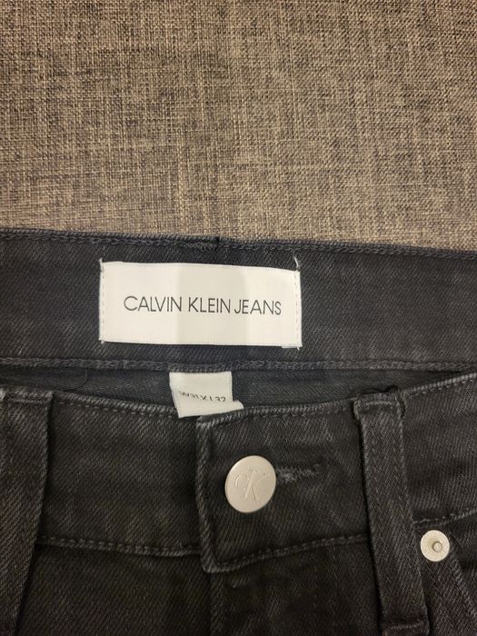 Джинсы Calvin Klein