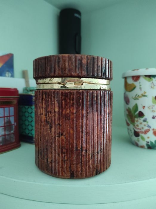 Cigarreira em pedra trabalhada