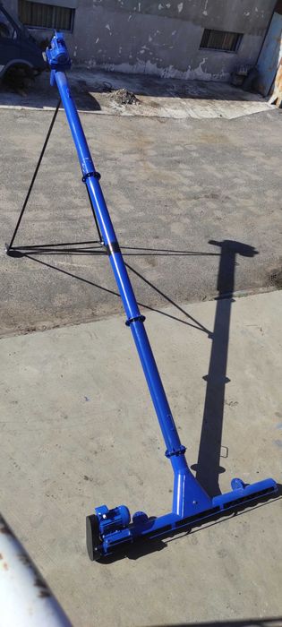 Транспортер для зерна. Шнековый погрузчик. Шнек 108х8000х380В