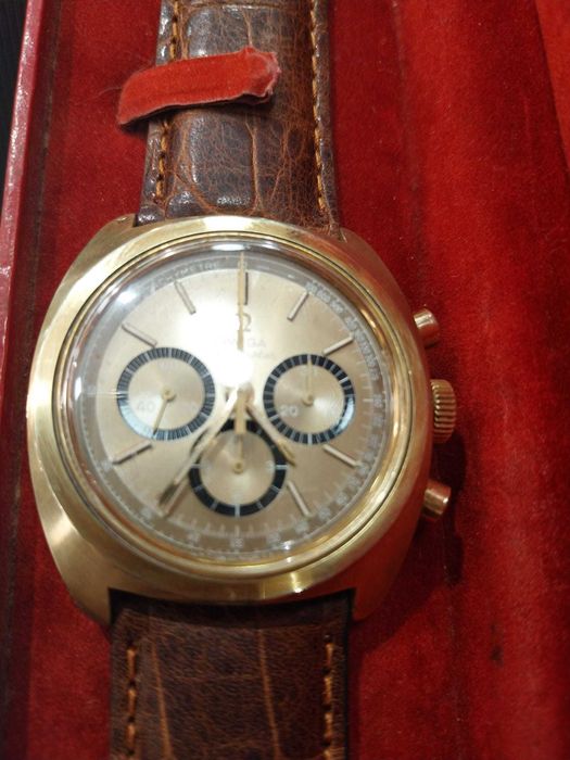 Relógio Omega antigo