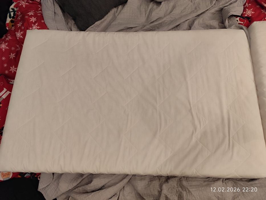 Materac Ikea do łóżka rosnącego NATTSMYG