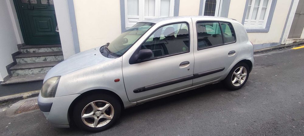 Renault Clio 1.2 2003