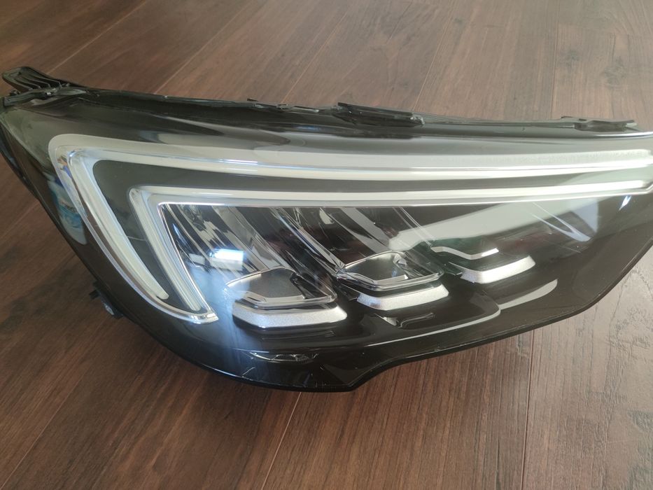 Optica Led direita Opel crossland X 2017