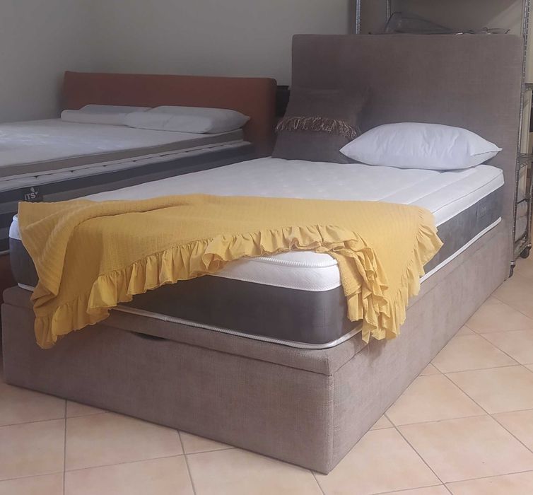 Cama rebatível e colchão molas ensacadas