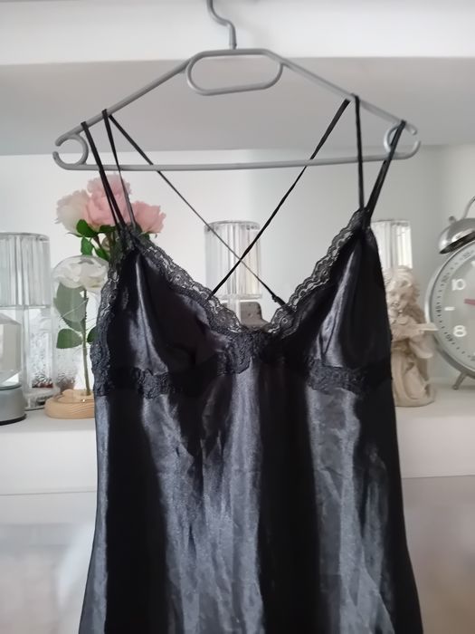 Elegancka fantastyczna halka damska Hunkemoller