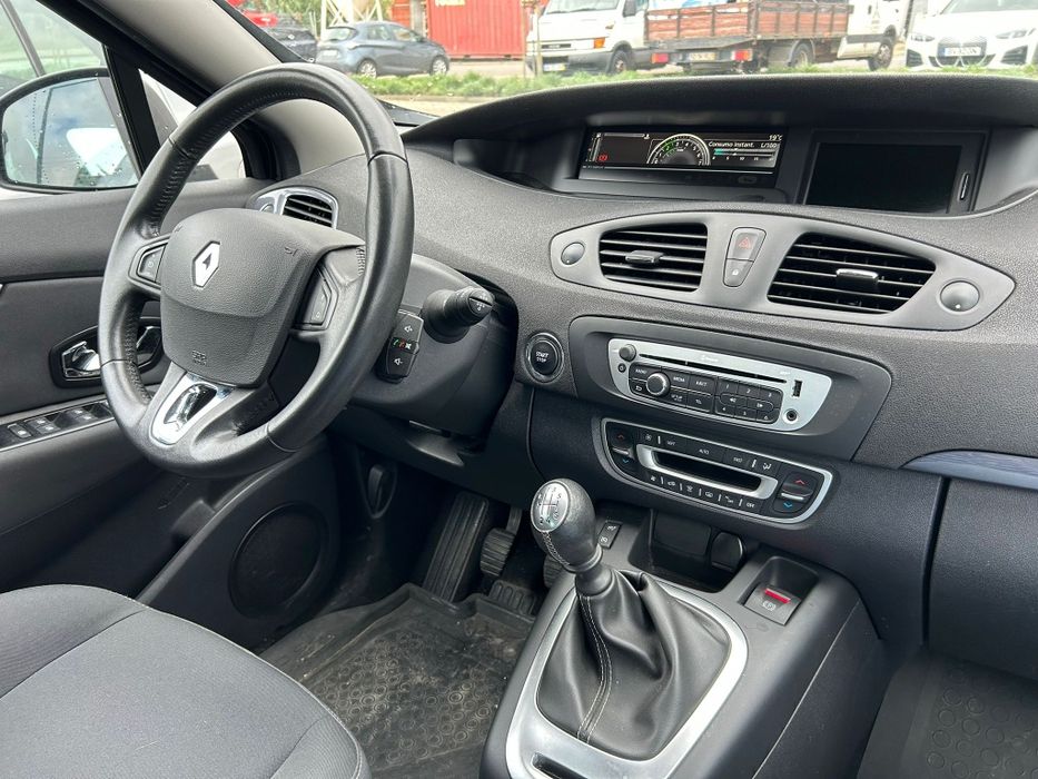Renault Megane SCENIC 1.2