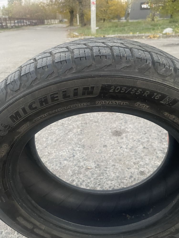Зимові шини Michelin XIce Snow 205/55 R16 94H XL 3 700 грн