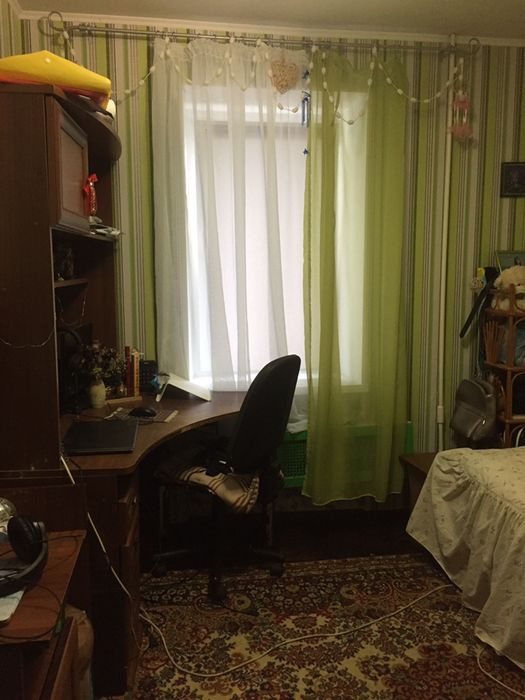 Продам 4  к. кв  7/10 ц. Богунія