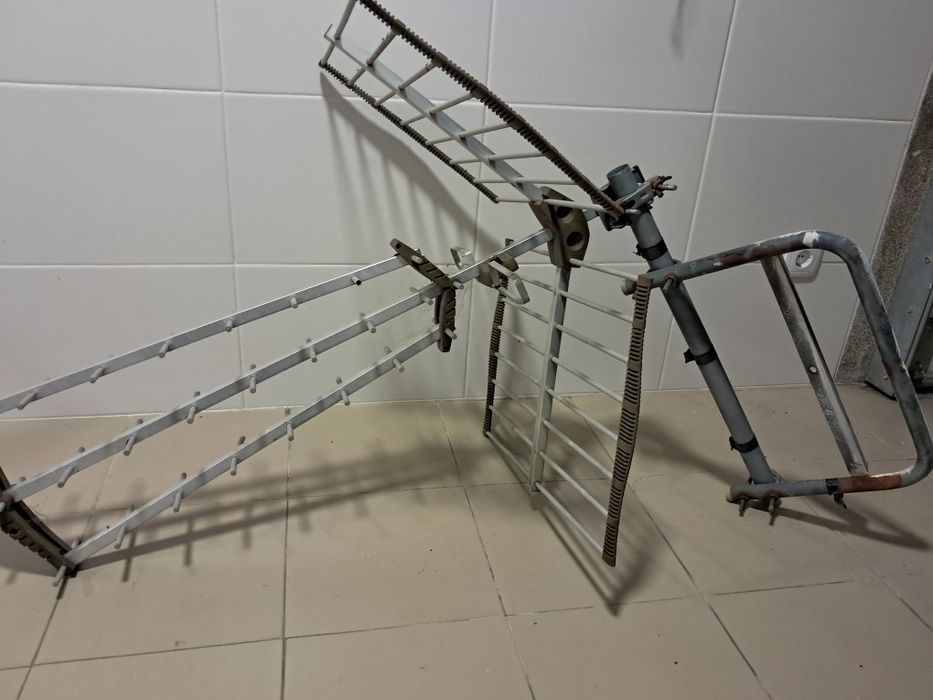 Antena TV televes TDT exterior