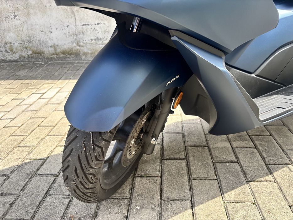 Honda PCX 125 ABS 2024 – Só 2.500 km – Impecável