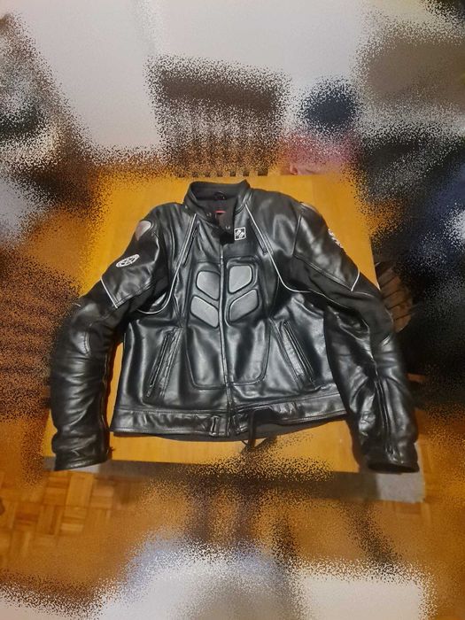 Casaco Mota Cabedal Titânio e Kevlar com Bossa