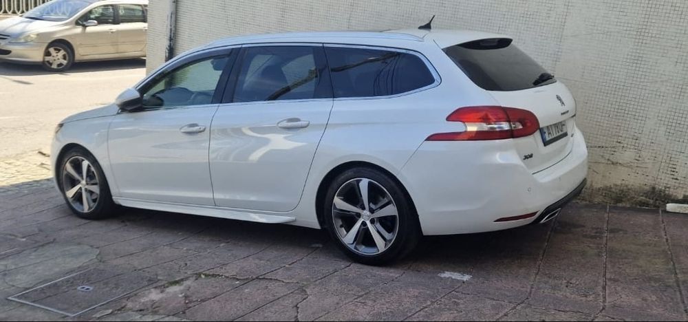 Peugeot 308 SW Felline