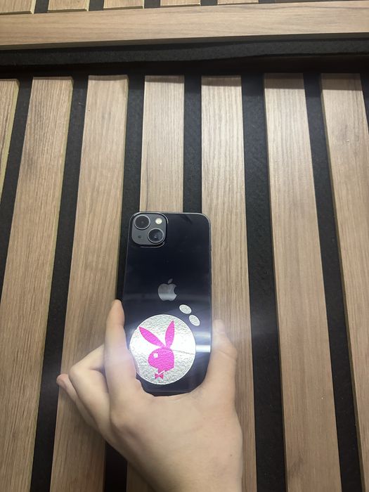 Продам Iphone 13 256gb