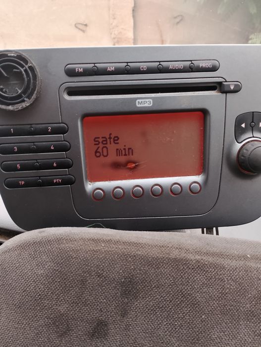 Магнитола автомобиля seat Toledo 3 2006