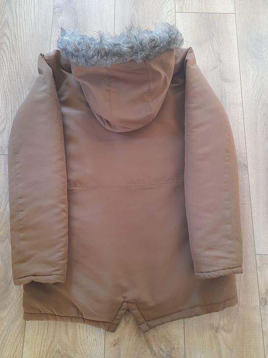 Kutka zimowa plus zimowa czapka I komin