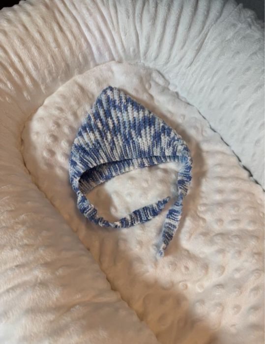 Вязаная шапочка эльф ручная работа