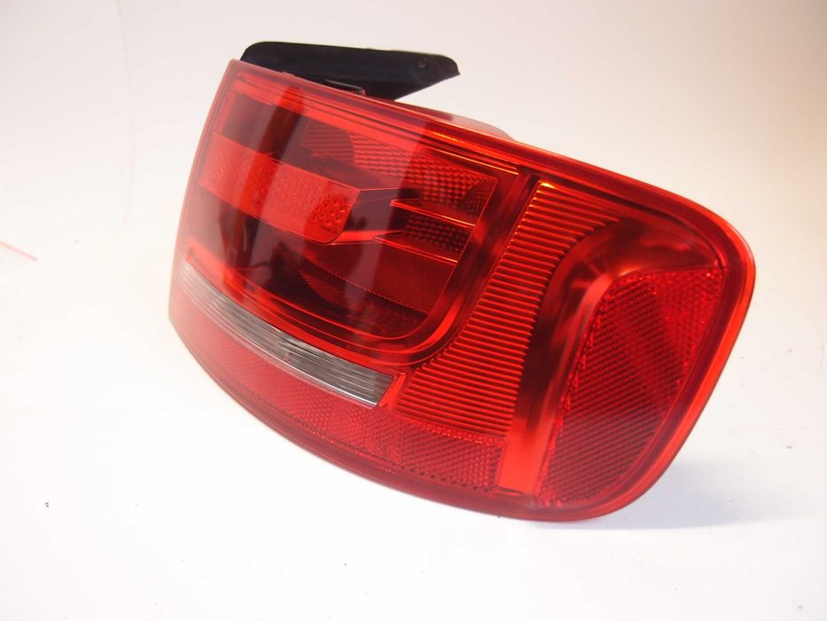 Lampa tylna prawa Audi A4 B8 SEDAN 2008r.