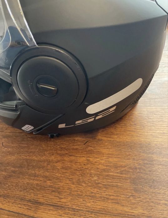Capacete Modular LS2