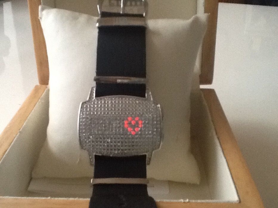 Relogio Leds raro marca Light Time