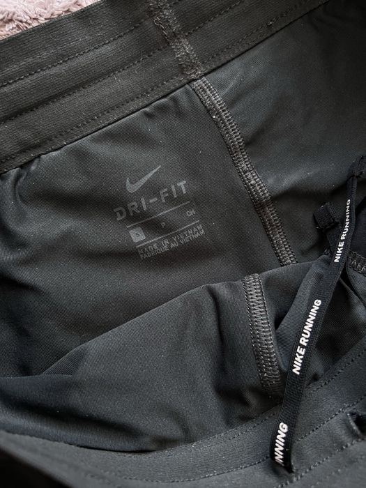 Шорти Nike жіночі з велосипедками