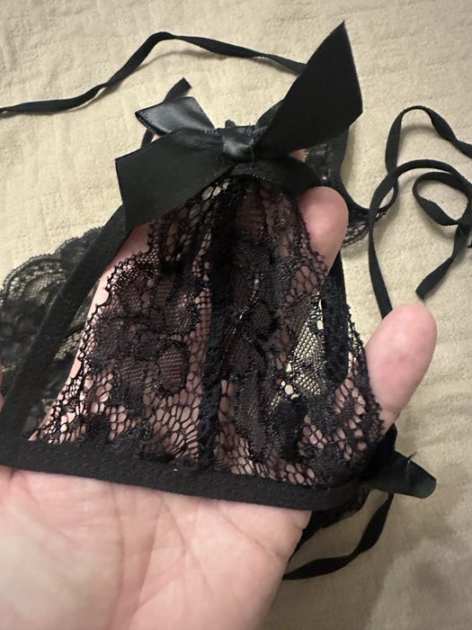 Кружевной комплект нижнего белья