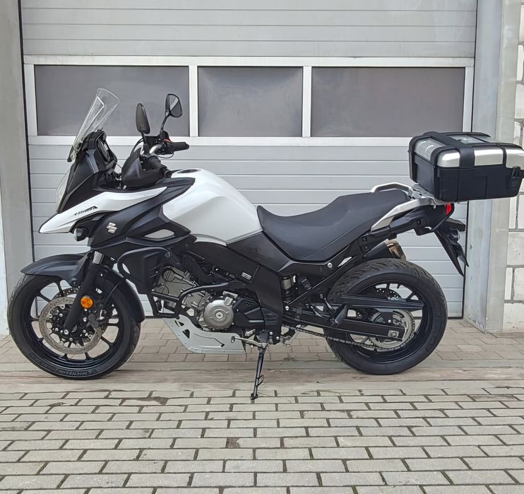 Suzuki V-STROM 650