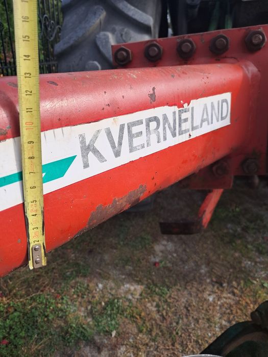 Плуг Kverneland 3-40