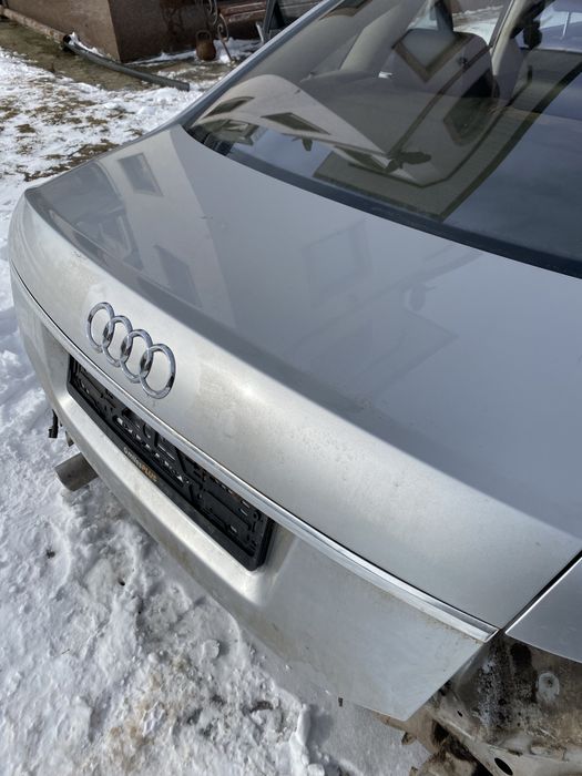 Переднє праве крило Audi A6 C6, задній бампер Audi A6 C6