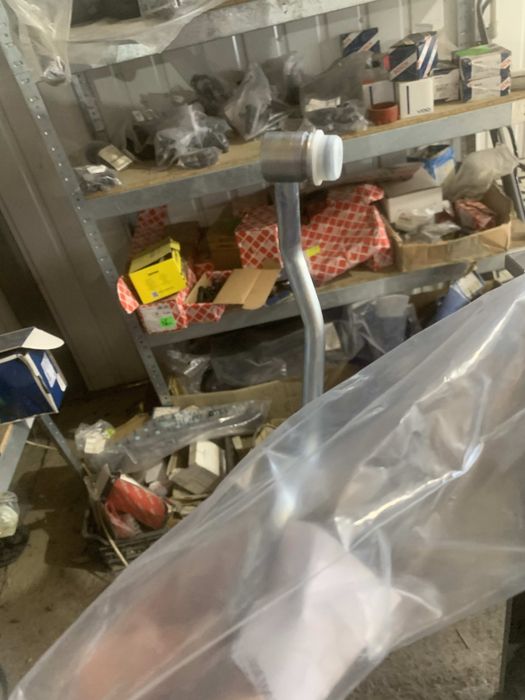 Трубка маслянного радіатора АКПП, верхня, 2112700527 Mercedes оригінал