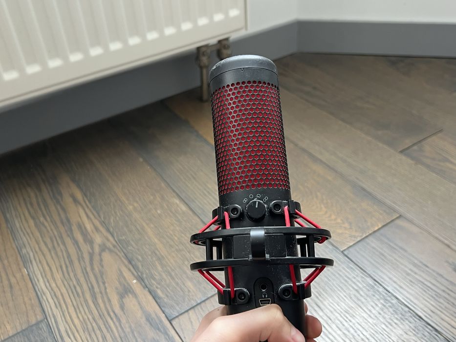 Микрофон hyperx quadcast