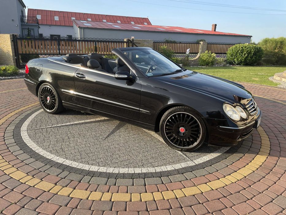 Auto do ślubu Mercedes Cabrio CLK lub Jeep