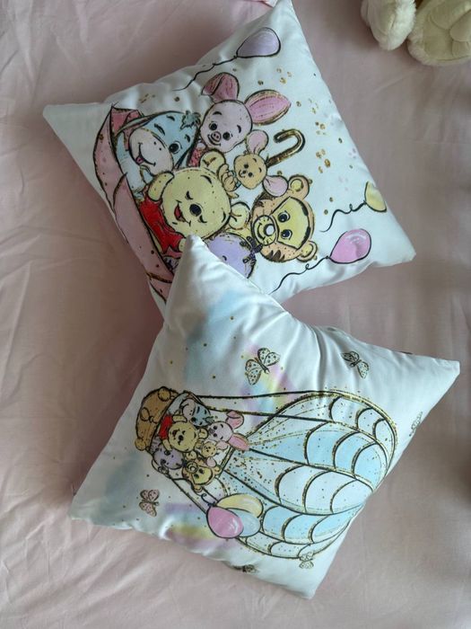 Подушки в дитяче ліжечко , ковдра та балдахін з тримачем