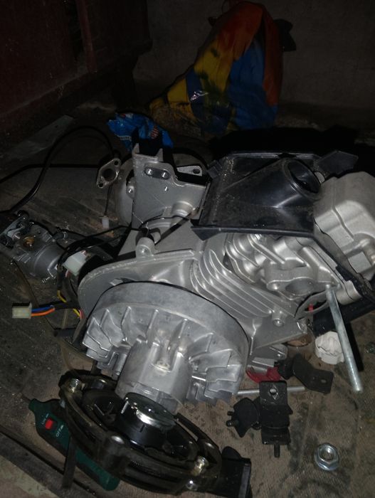 Продаю німецький двигун