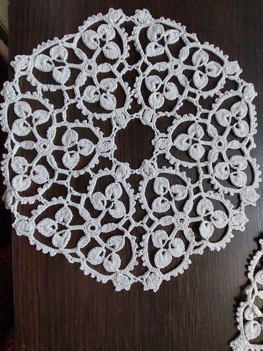 Праздничный комлект для сервировки стола