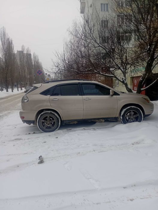Продам Lexus RX 350. Возможен обмен на недвижимость или авто.