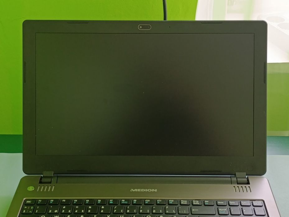 Ноутбук Medion Akoya P6647/і5-4300/8Гб/240Гб/GT825M_Хороша пропозиція!