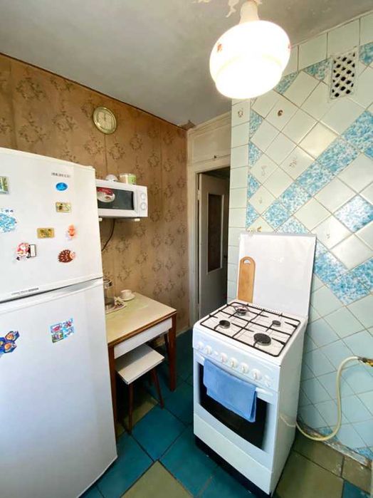 Продаю 3-кімнатну квартиру в районі ПТЗ, вул. Південна.ц6