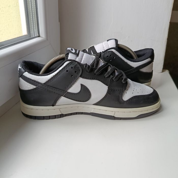 Шкіряні кросівки NIKE Dunk  р. 37