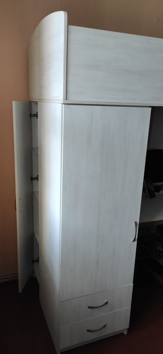 Дитяче ліжко стінка