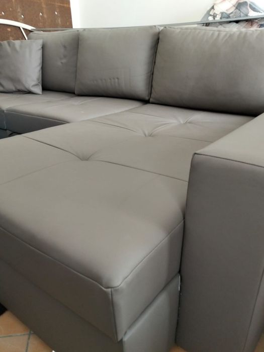 Sofá cama com longchaise