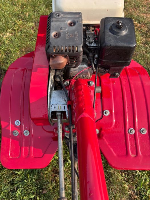 Motoenxada motor Honda GX160 com cx velocidades